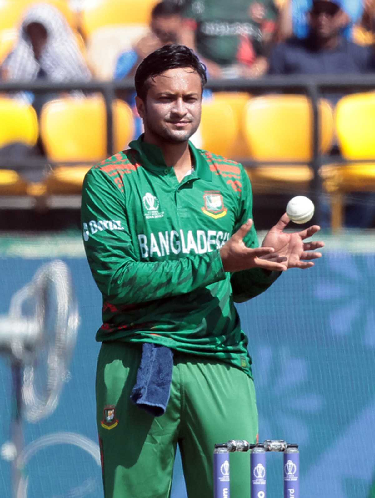 पुरुष वनडे विश्व कप : इंग्लैंड के खिलाफ धीमी ओवर रेेट के लिए बांग्लादेश पर जुर्माना पुरुष वनडे विश्व कप : इंग्लैंड के खिलाफ धीमी ओवर रेेट के लिए बांग्लादेश पर जुर्माना